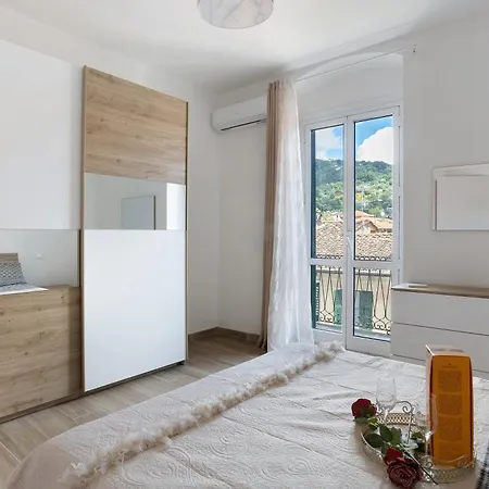 Apartament Maestrale *